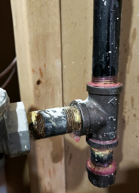 Leaking Pipe Repair